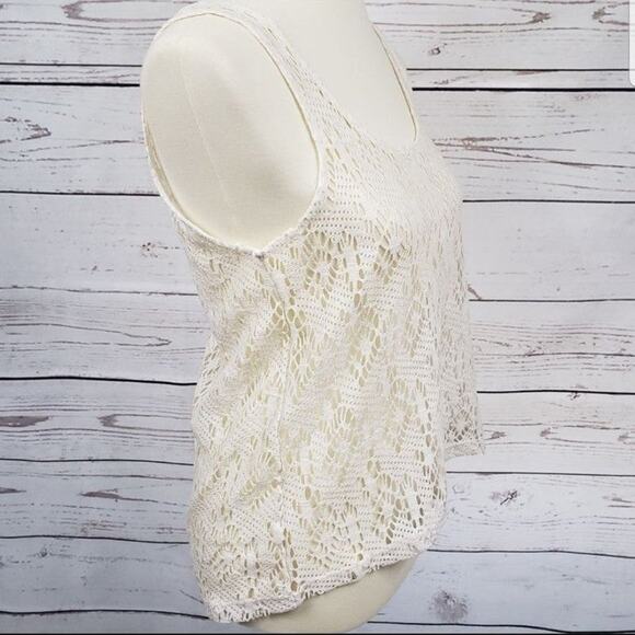 Kirra Cream & Gold Metallic Mesh Tank Top Small - Picture 3 of 7